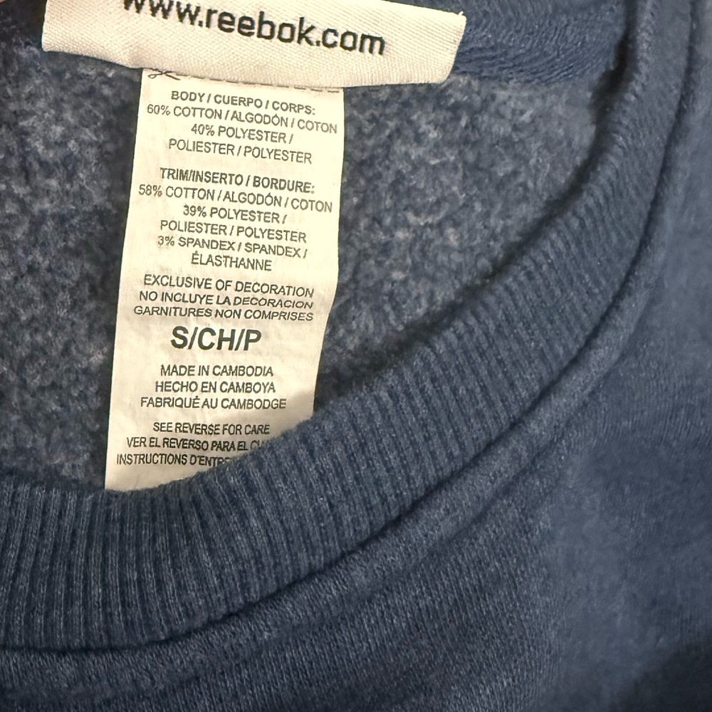 Reebok Women’s Blue Sweatshirt Good Used Conditon Small - Picture 4 of 4